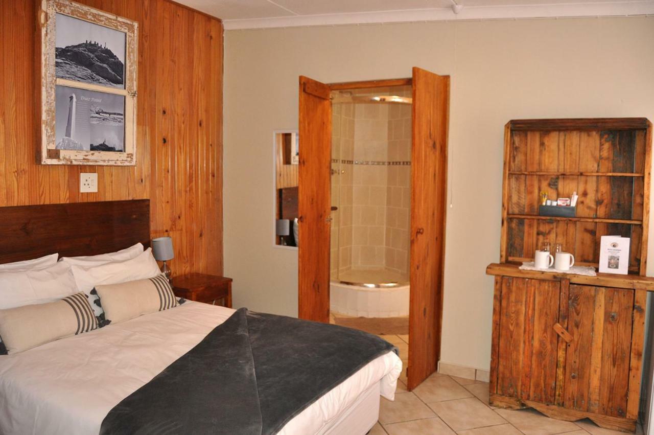 Obelix Guesthouse Людериц Экстерьер фото