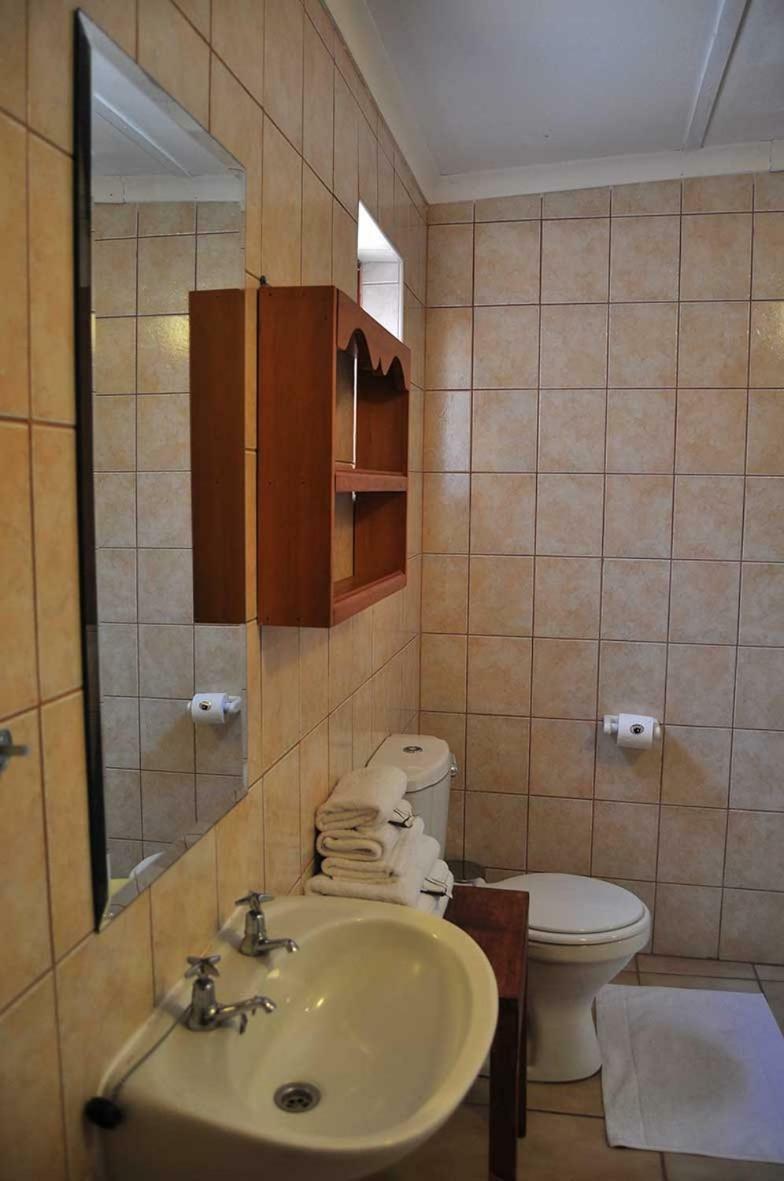 Obelix Guesthouse Людериц Экстерьер фото